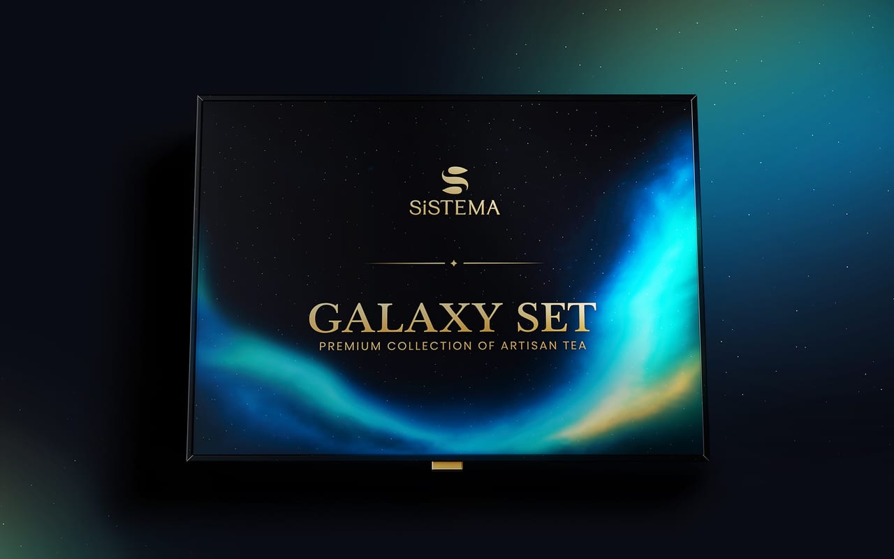 Sistema Galaxy Set tea packaging with gold lettering and a glowing blue arc